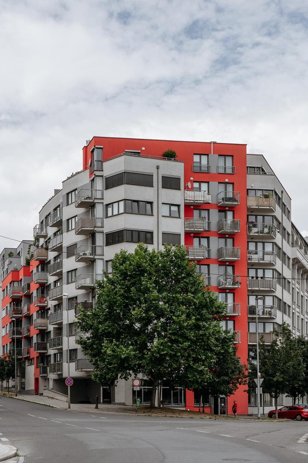 Prague Days - Bright Apartment - Balcony - Private Parking Exterior photo